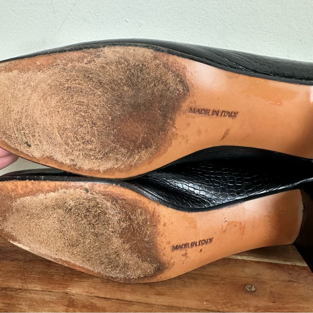 Vintage Salvatore Ferragamo Gancini Pumps - Picture 10 of 13